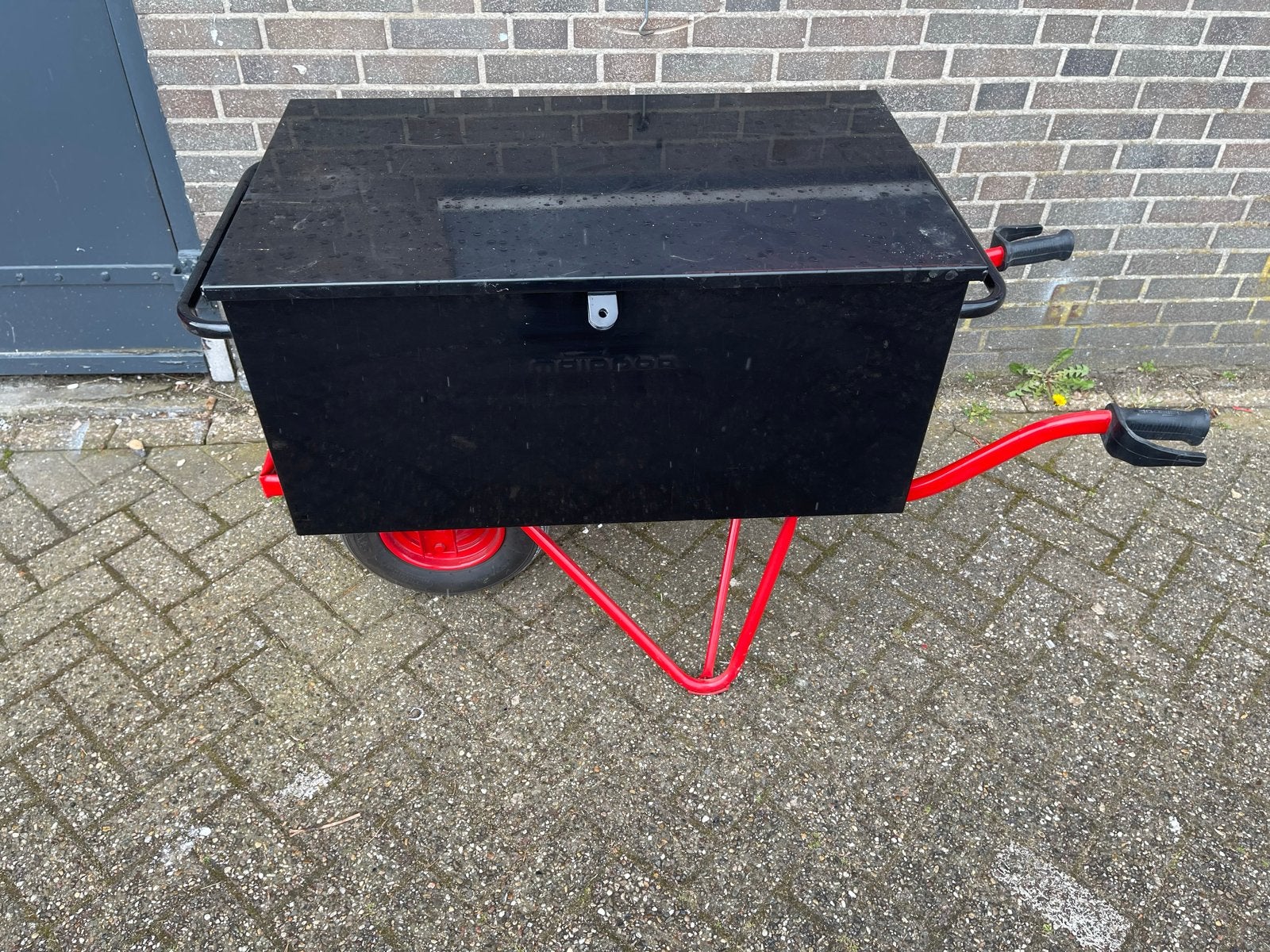 Gereedschapskist op kruiwagen onderstel, Ophalen of Verzenden, Gebruikt