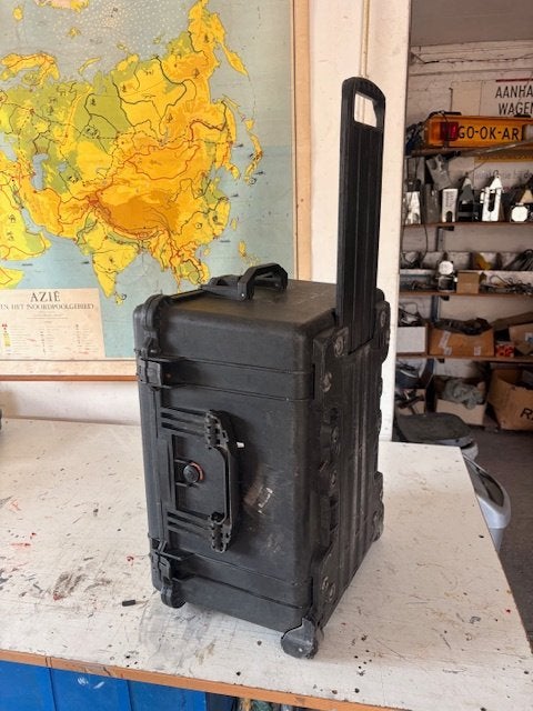 PELI 1610 CASE €150, Ophalen, Zo goed als nieuw, Info@laaiin.nl, Laaiin