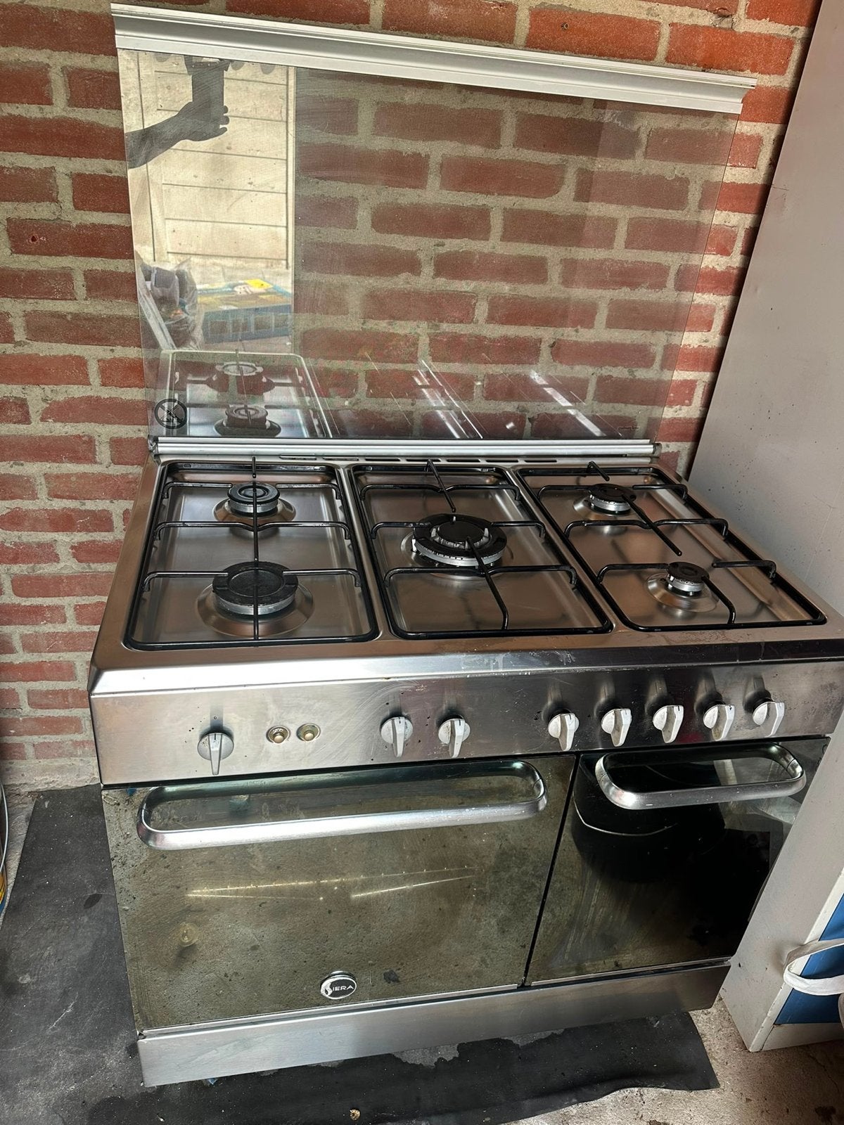 Zanussi gasfornuis met oven - 6 pitten, Witgoed en Apparatuur, Fornuizen, Ophalen, Gebruikt, 60 cm of meer, Gas