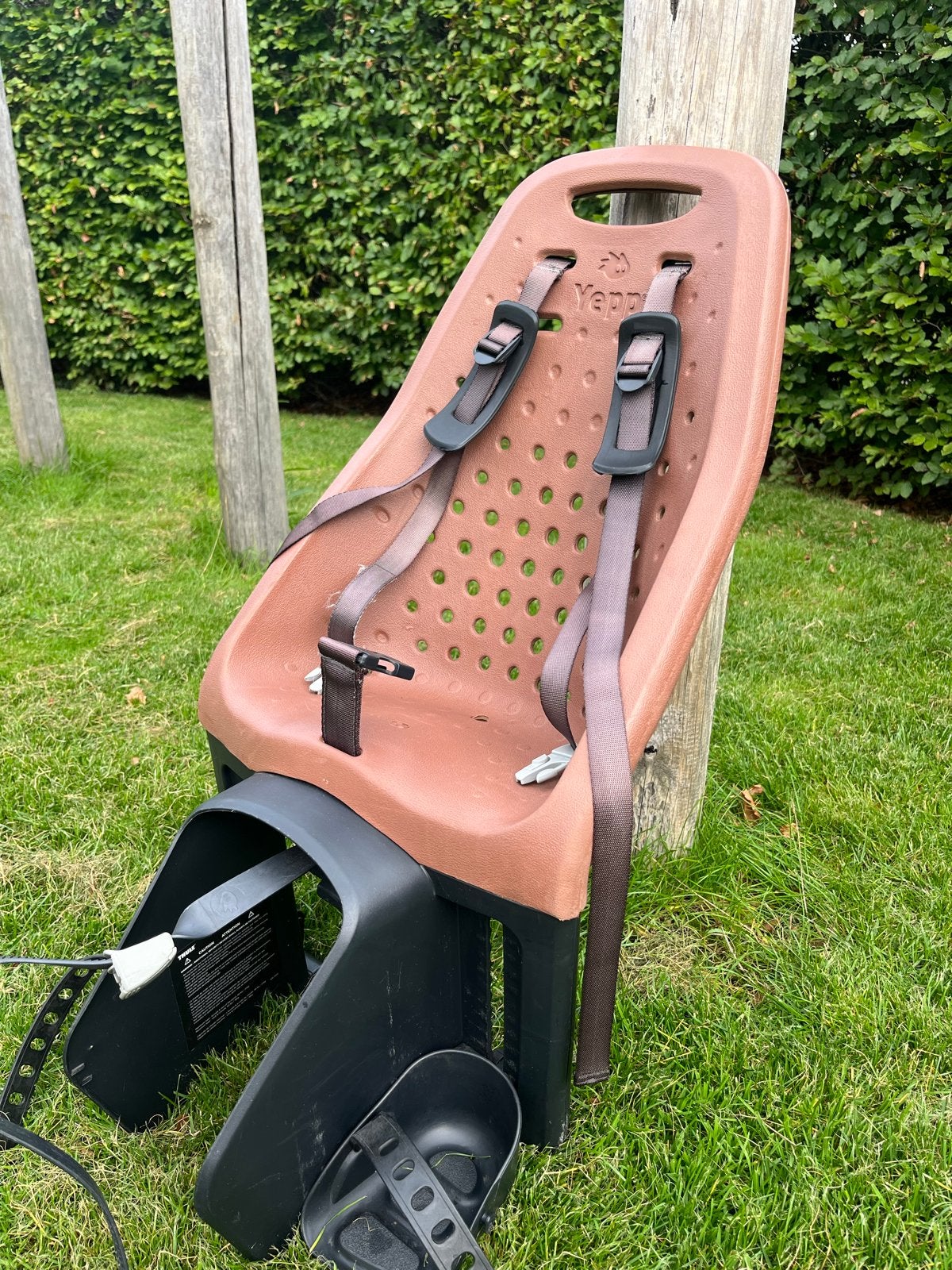 Yepp Achterzitje voor Kinderen - Bruin, Fietsen en Brommers, Ophalen, Achterzitje, 9 t/m 36 kg, Gebruikt