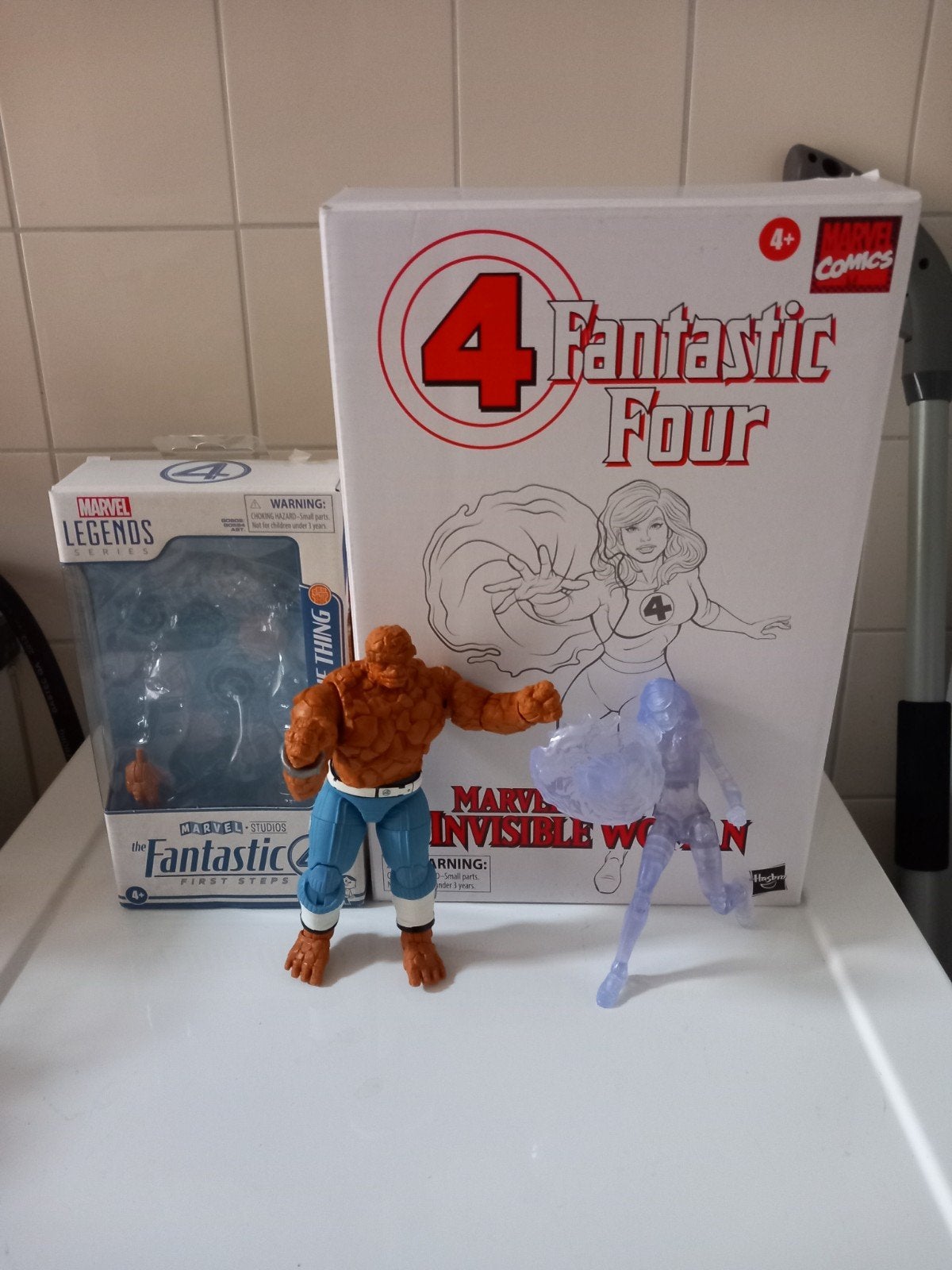 Hasbro marvel legends Thing/Invisible woman (Nijmegen oost), Verzamelen, Ophalen of Verzenden, Zo goed als nieuw