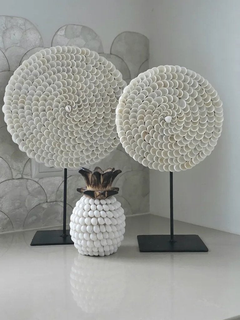 Ocean schelpen ornament op standaard uit Bali, Huis en Inrichting, Woonaccessoires | Kransen, Ophalen of Verzenden, Schelpendecoratie