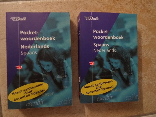 Van dale set SPAANS woordenboeken, Boeken, Ophalen of Verzenden, Zo goed als nieuw, Van Dale, Spaans