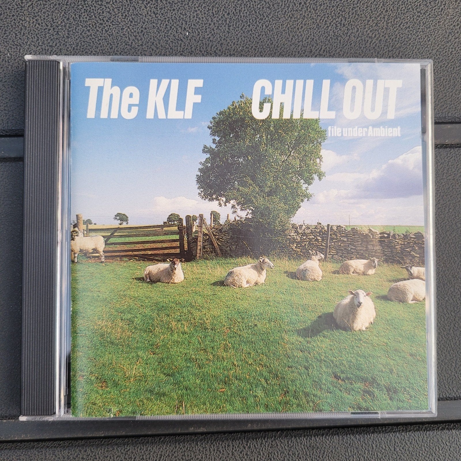 The KLF - Chill Out CD (Originele Persing 1990), Ophalen, Eerste persing, Ambiënt of Lounge, Zo goed als nieuw