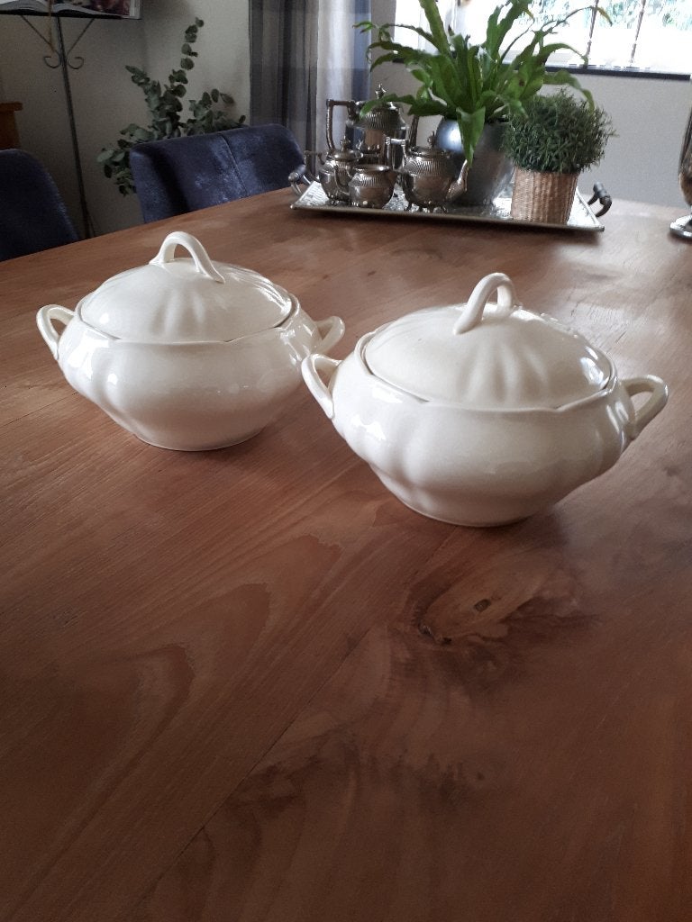 Gertrude dekschalen pompoenvorm (SC), Antiek en Kunst, Antiek | Servies los, Ophalen of Verzenden