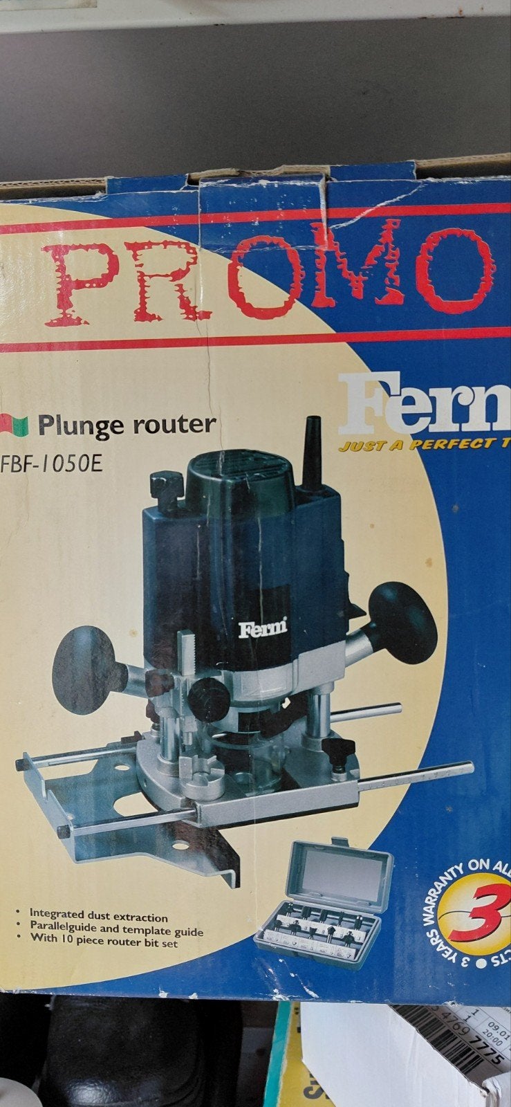 Ferm Bovenfrees FBF-1050E - Zo goed als nieuw, Doe-het-zelf en Verbouw, Gereedschap | Freesmachines, Ophalen of Verzenden, Bovenfrees