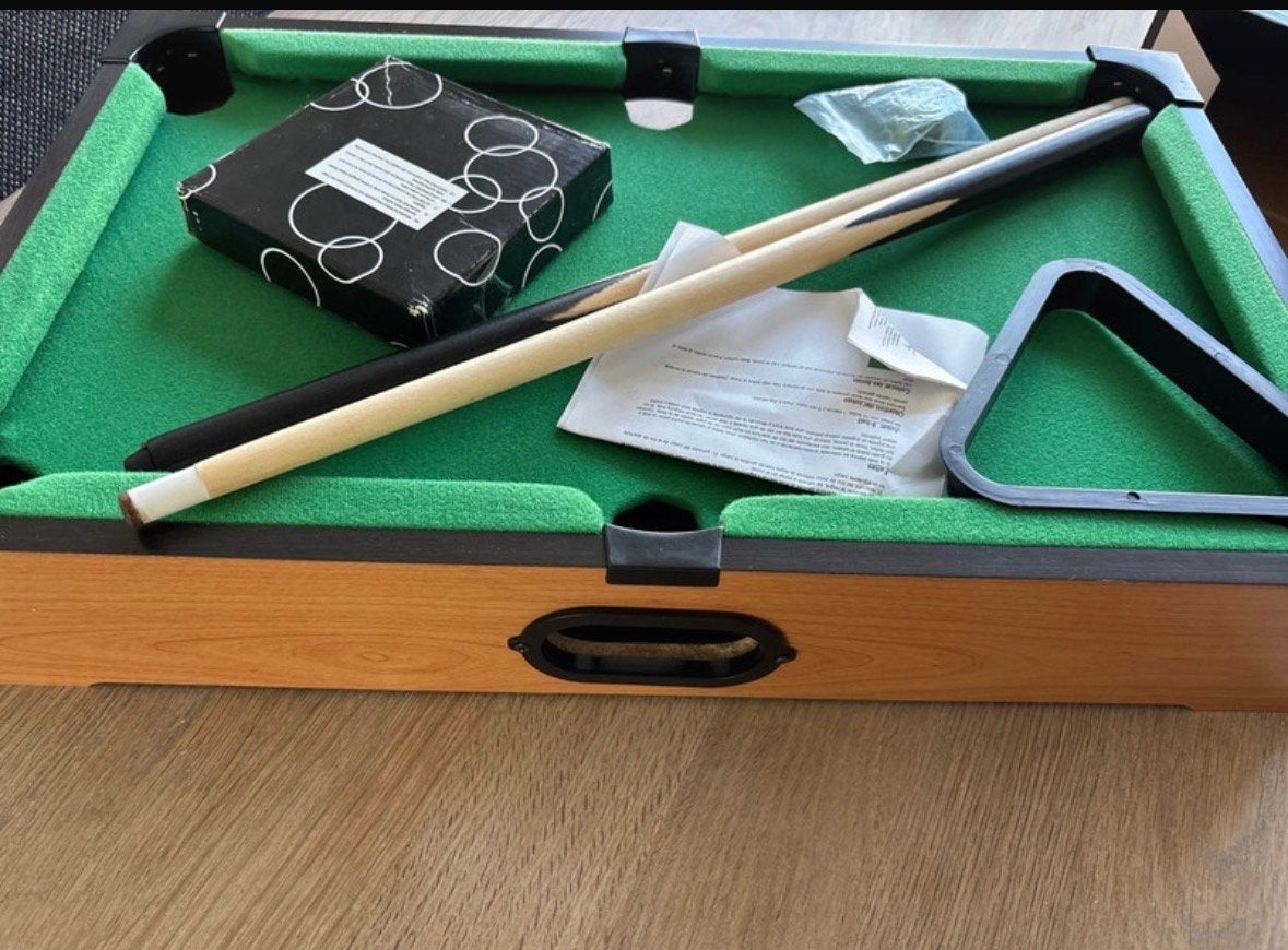 Mini poolset - Compacte pooltafel met accessoires, Sport en Fitness, Ophalen of Verzenden, Zo goed als nieuw, Pooltafel