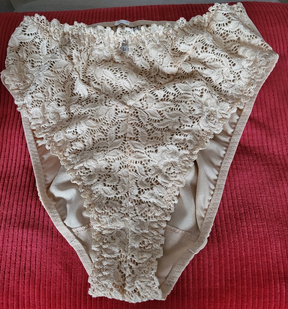 Merk slipjes maat m, Kleding | Dames, Ondergoed en Lingerie, Ophalen of Verzenden, Meerkleurig, Slip