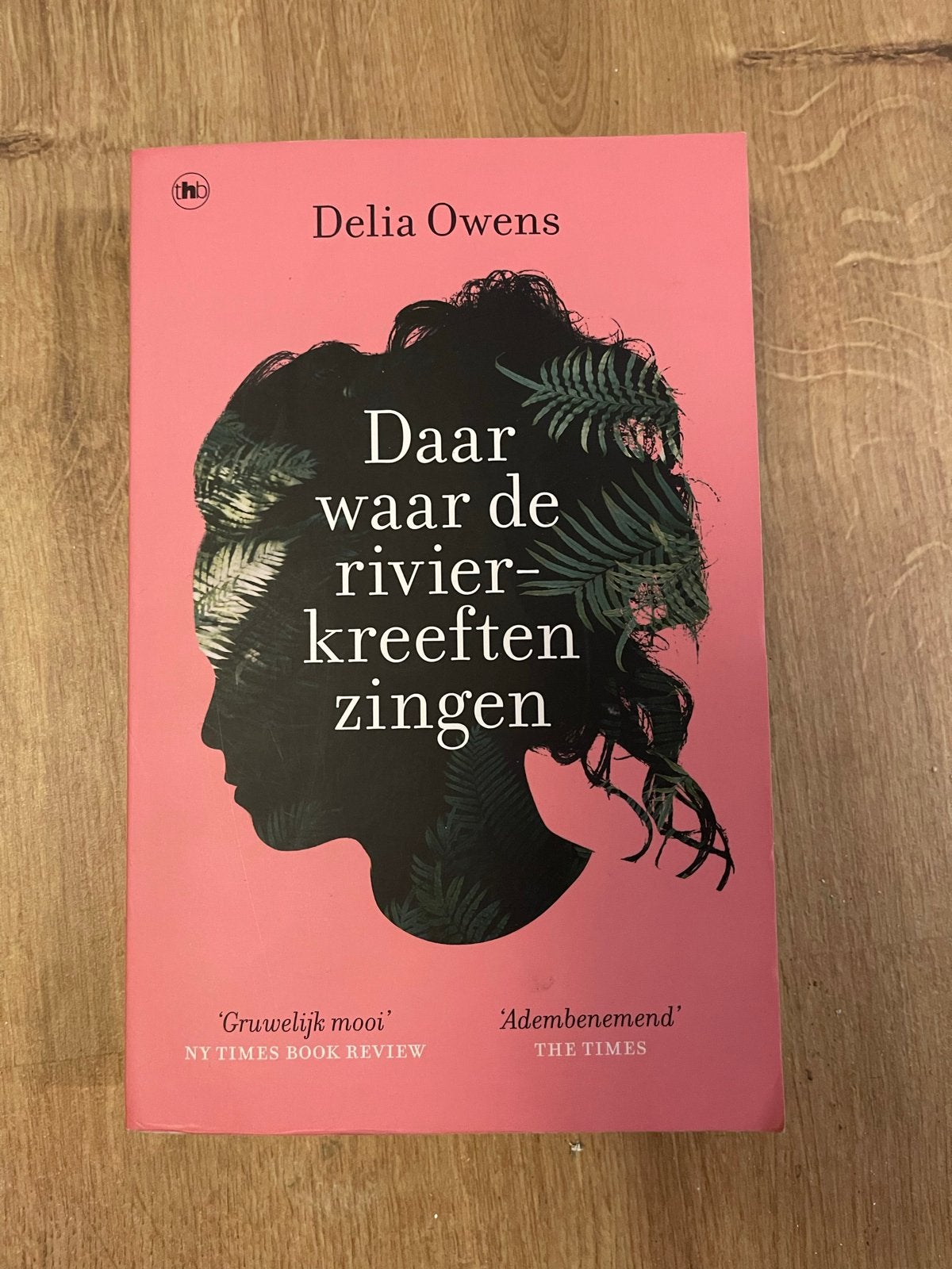 Daar waar de rivierkreeften zingen - Delia Owens, Ophalen of Verzenden, Zo goed als nieuw