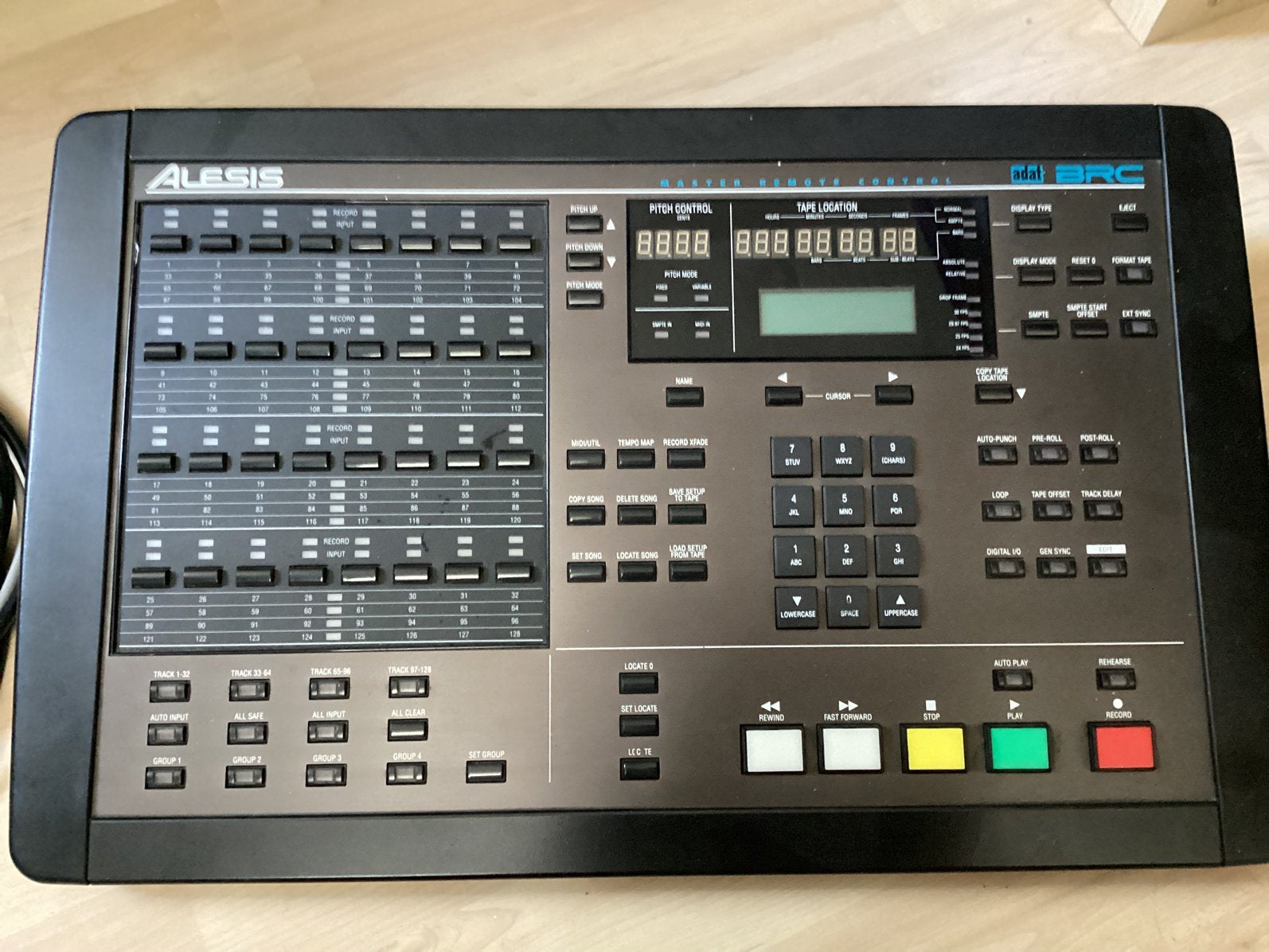 Alesis Adat remote control, Muziek en Instrumenten, Mengpanelen, Ophalen, Zo goed als nieuw, Minder dan 5 kanalen