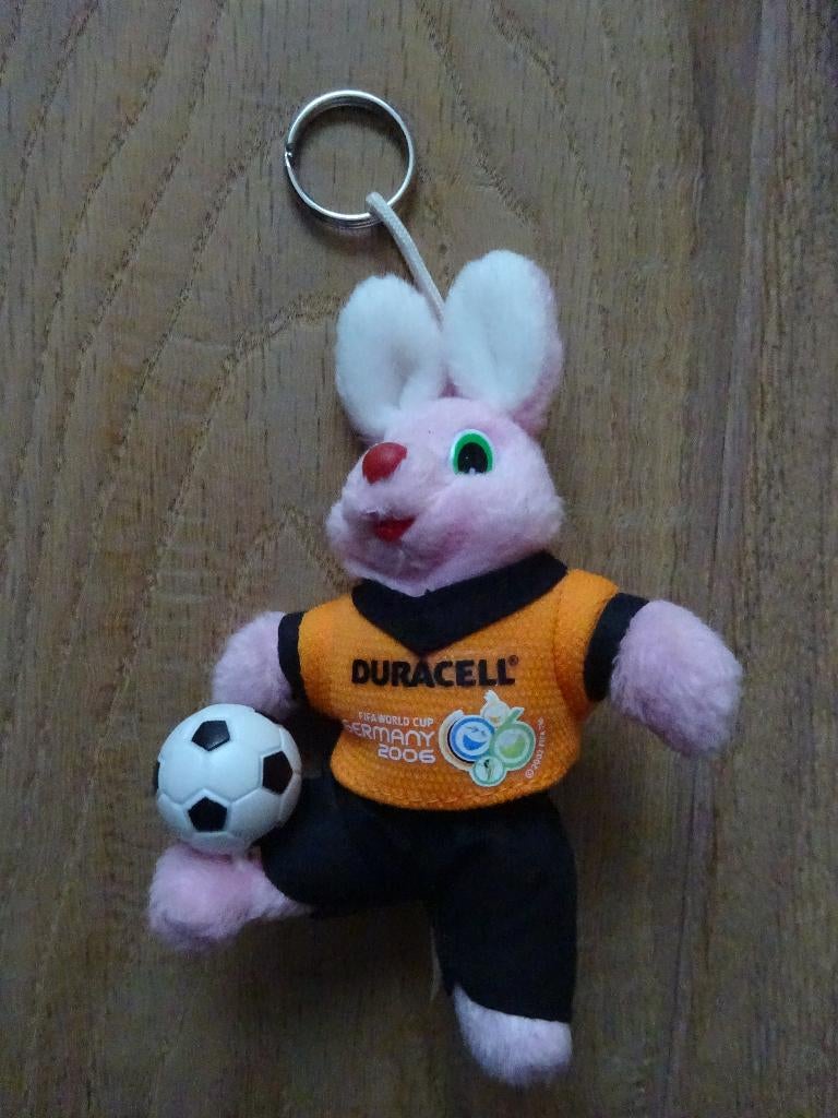 Duracell Beanie Football Bunny WK 2006, Verzamelen, Merken en Reclamevoorwerpen, Ophalen of Verzenden, Nieuw, Overige typen