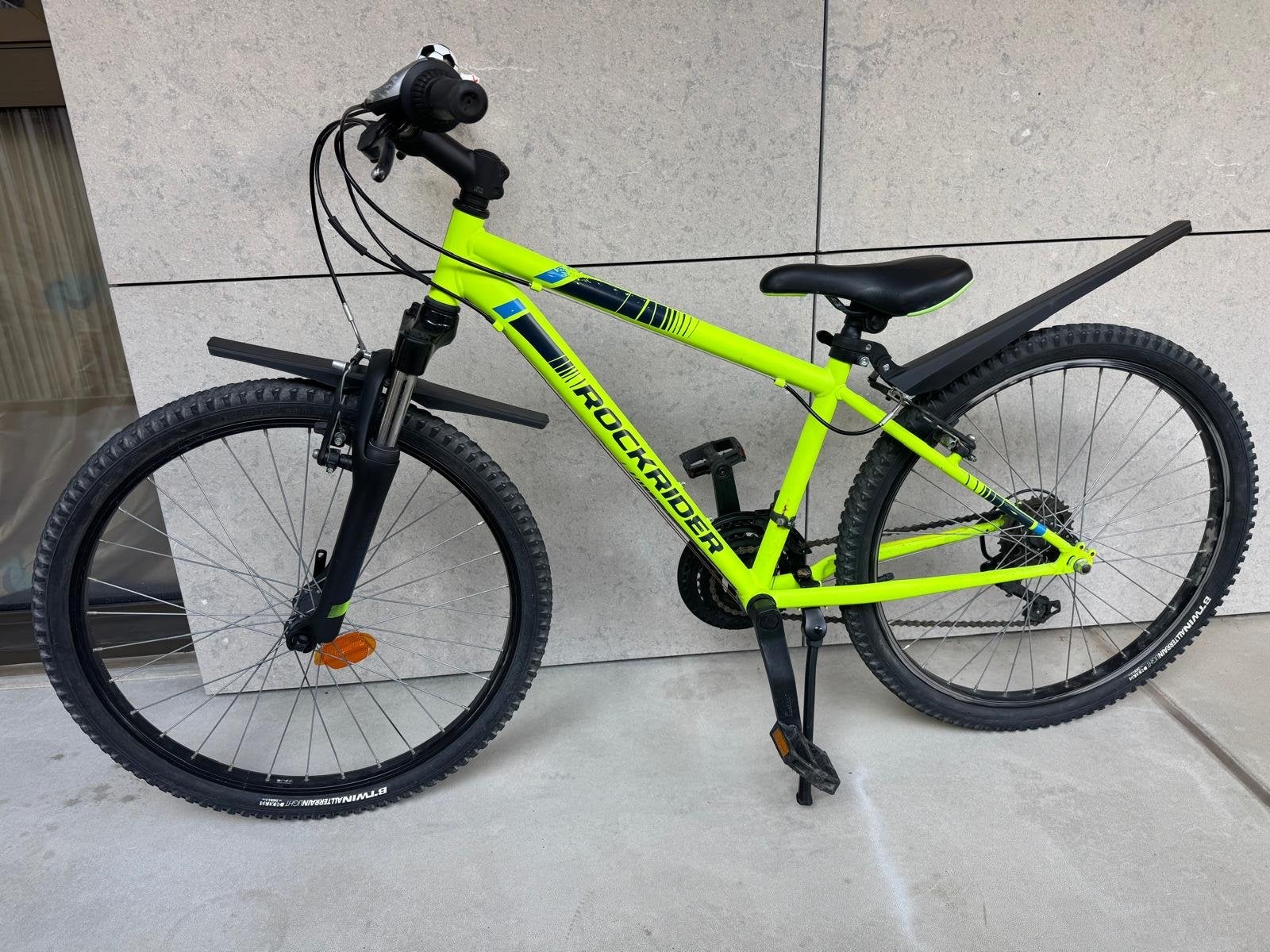 24 inch Rockrider ST 500 Mountainbike - Neon Geel, Hardtail, Zo goed als nieuw, Ophalen, Overige merken