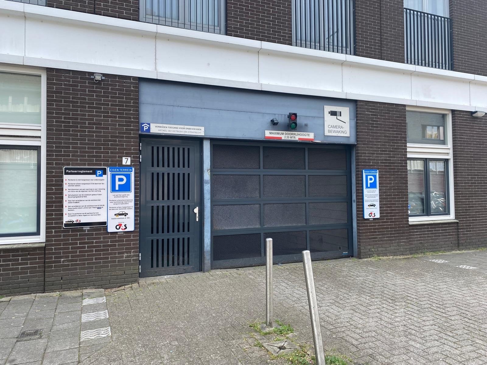 Parkeerplaats te huur in Amsterdam Osdorp (Nieuw-West), Huizen en Kamers, Amsterdam