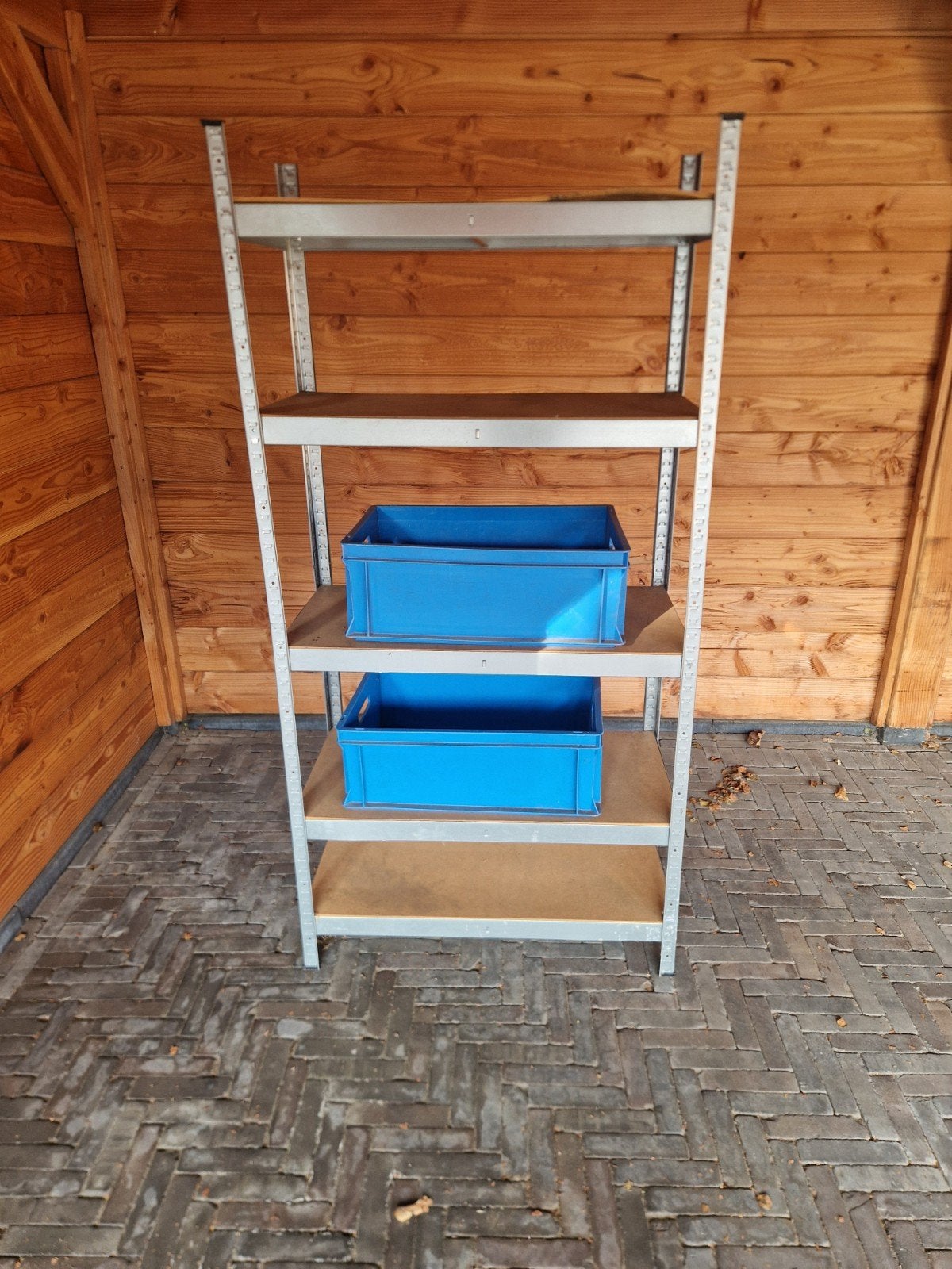 Stevige metalen stellingkast met houten planken, Ophalen, Gebruikt