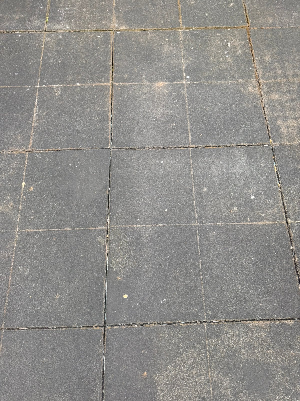 24m2 rubber tegels, Tuin en Terras, Ophalen, Gebruikt, Rubber, 10 m² of meer