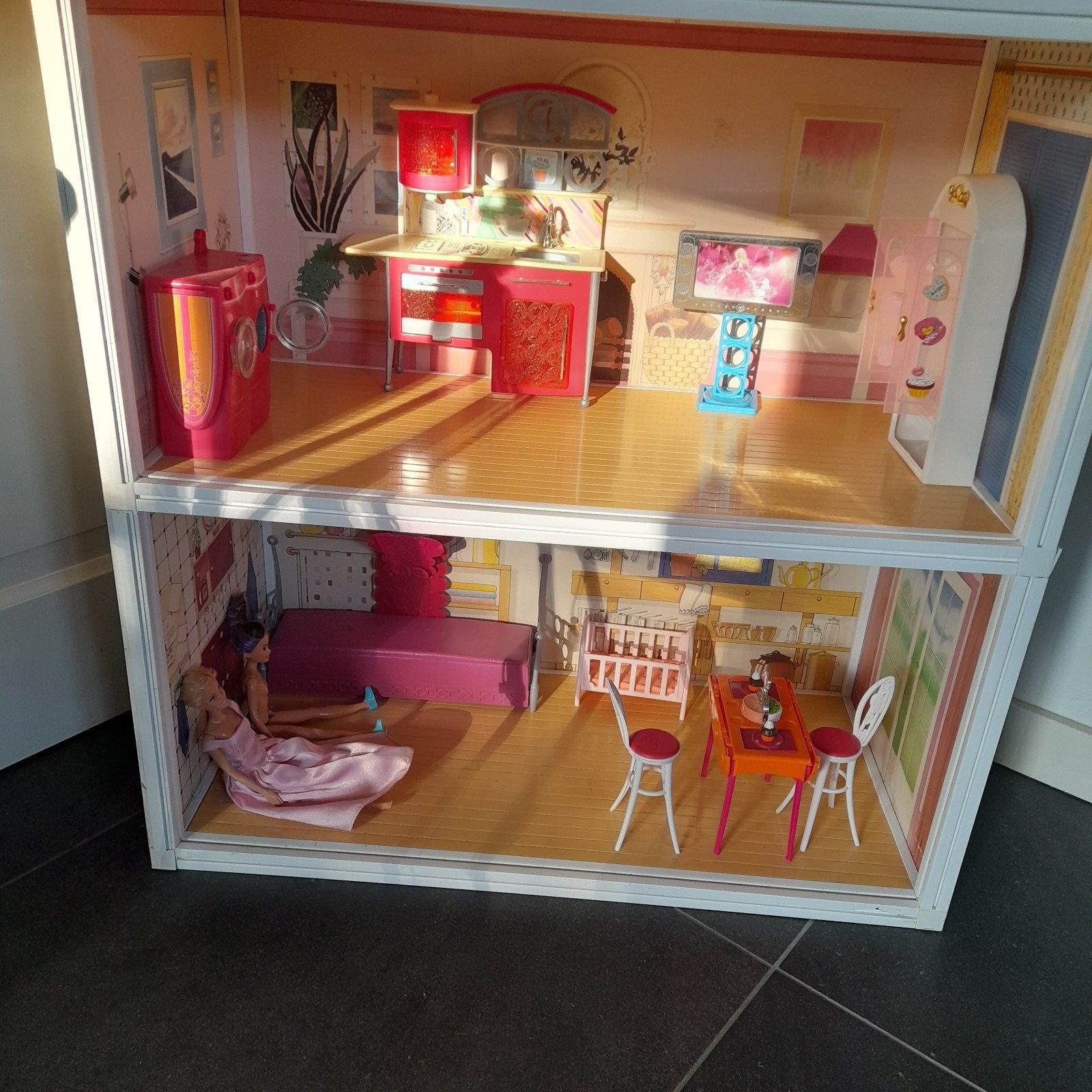 te koop barbiehuis, Ophalen, Gebruikt, Poppenhuis