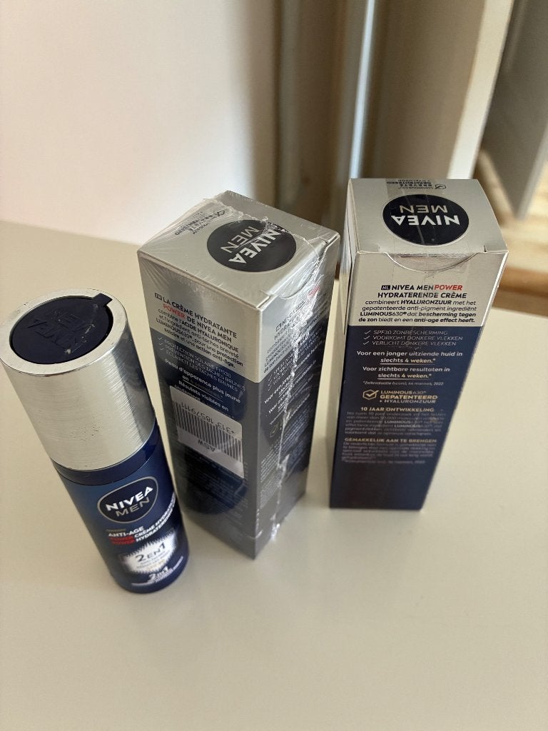 2 nieuwe Nivea men 2en1 anti-age spf30, Ophalen of Verzenden, Nieuw, Gehele gezicht, Verzorging