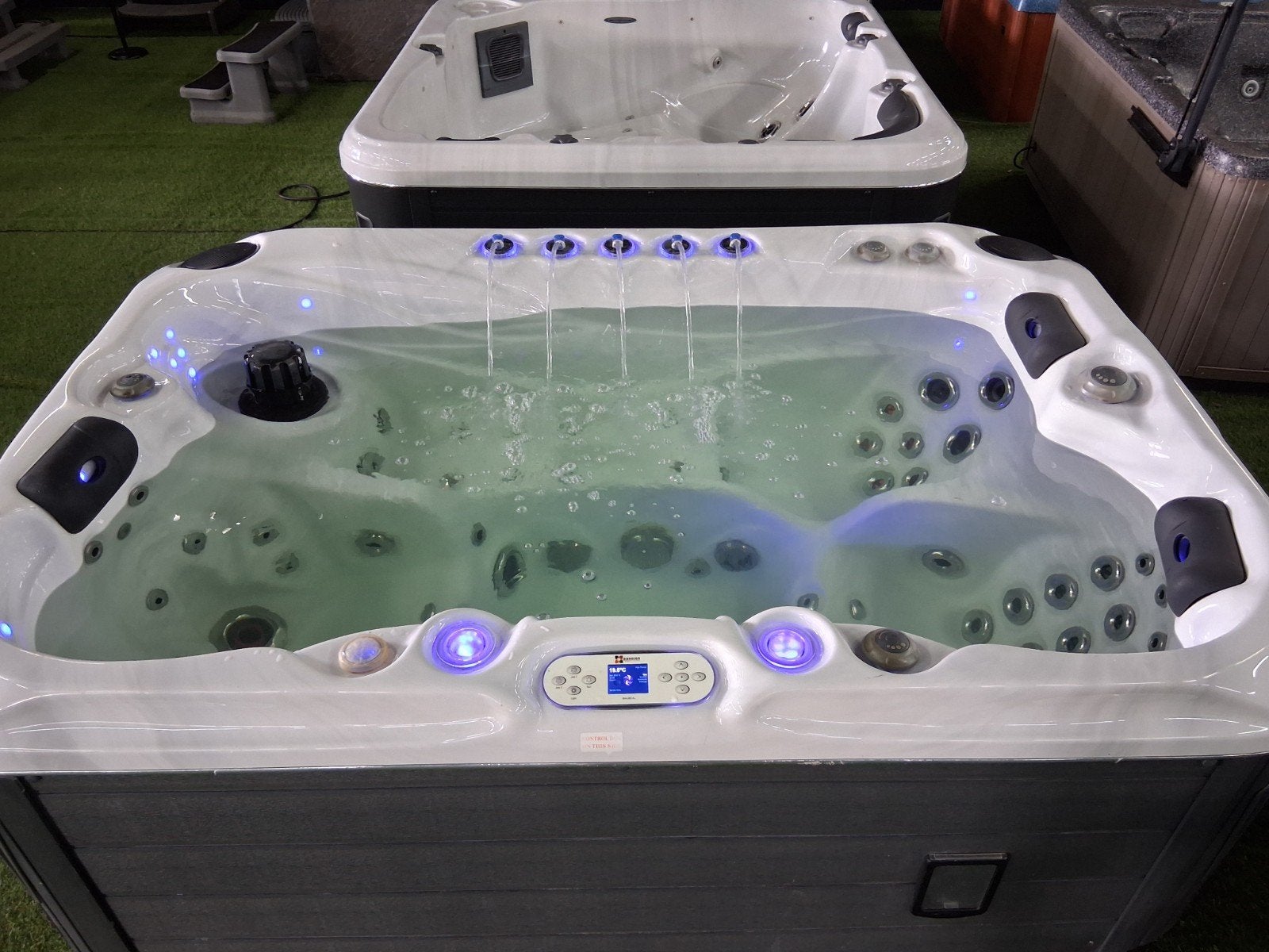 Balboa compacte luxe spa massage jacuzzi + bezorging&garanti, Ophalen of Verzenden, Zo goed als nieuw, Filter