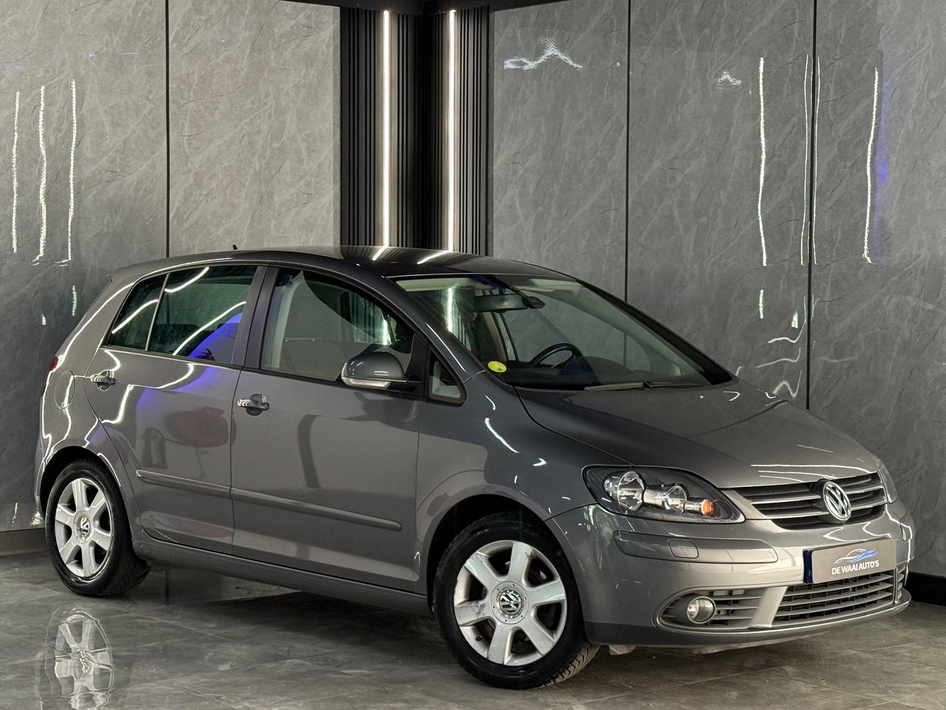 Volkswagen Golf Plus 1.6 FSI GOAL | Automaat | Stoelverw | C, Auto's, Gebruikt, 4 cilinders, 1331 kg, Euro 4
