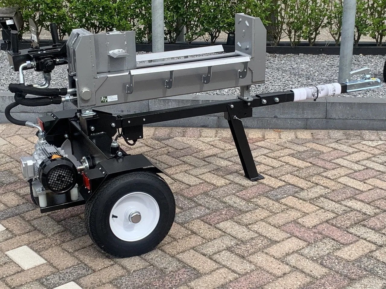 BTP ACTIE Houtklover 20 ton dubbelwerkend krachtstroom el., Nieuw, BTP