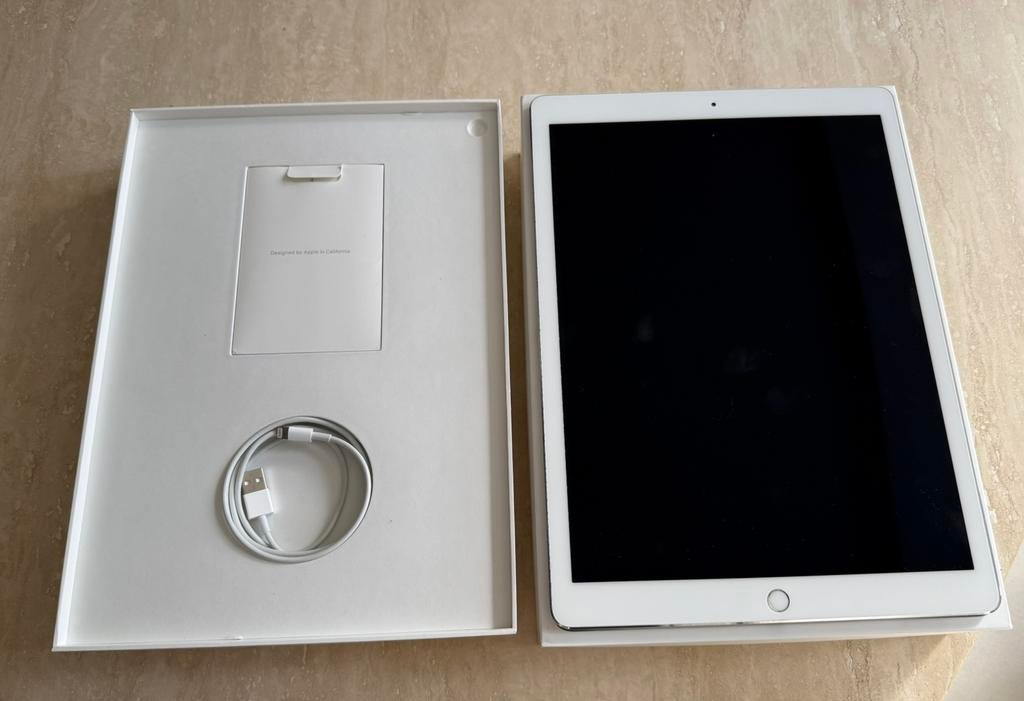 Ipad Pro ( 12.9 Inch ) Wifi + Cellular 64GB Silver, Computers en Software, Apple iPads, Ophalen, Apple iPad, 12 inch, Zo goed als nieuw