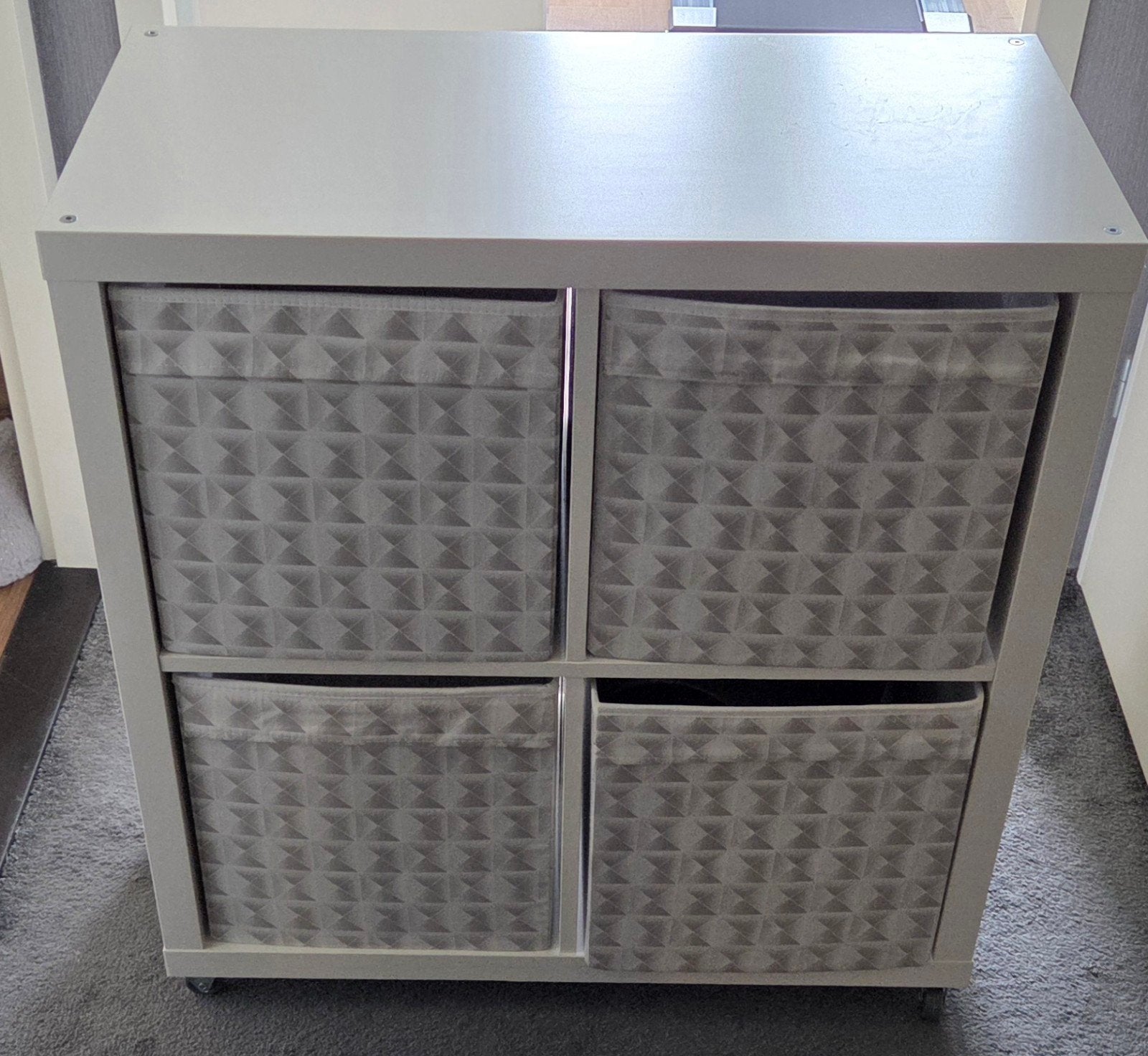 IKEA Kallax kast 77x77 cm met wieltjes en bakken, Huis en Inrichting, Ophalen, Zo goed als nieuw