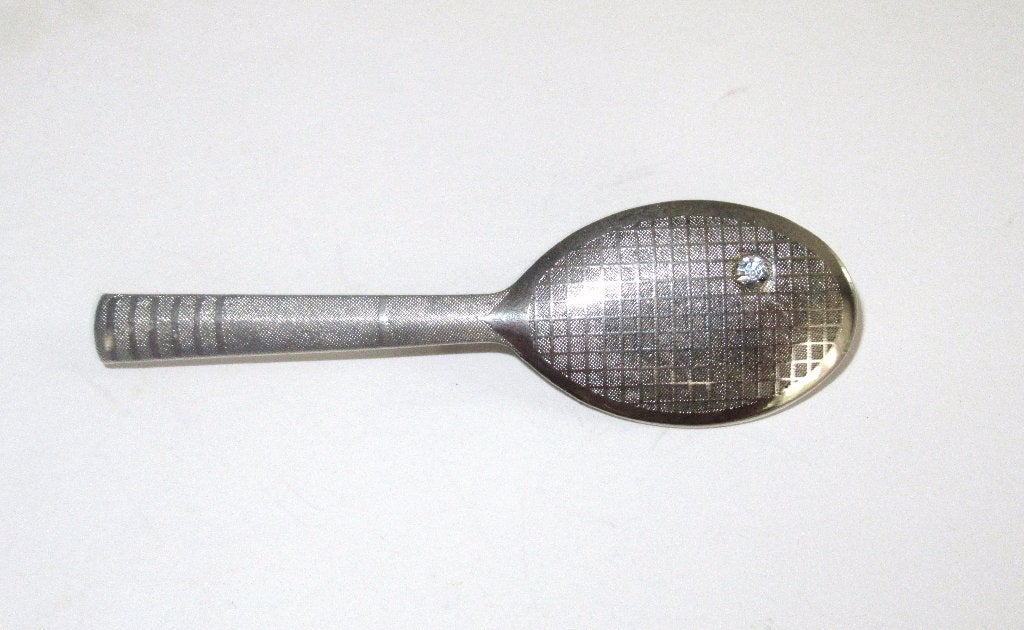 Vintage tennisracket broche van de 80 jaren., Ophalen of Verzenden, Zo goed als nieuw, Overige materialen