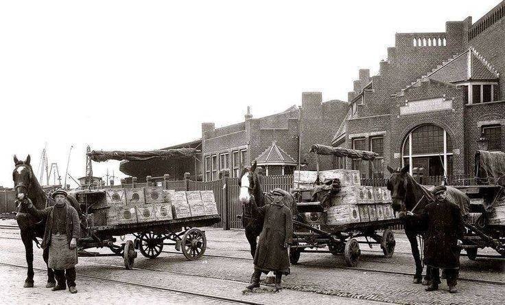 Vervoer-Beroepen-foto-A-886   Repro-Amsterdam-Westerdokdijk, Verzenden, 1980 tot heden, Foto, Nieuw