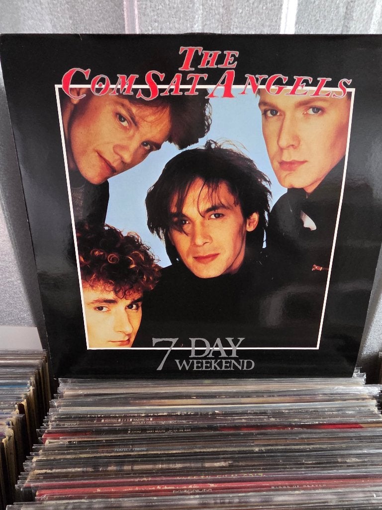 Vinyl lp COMSAT ANGELS: 7 DAY WEEKEND, Gebruikt, 1980 - 1989, Alternative, Ophalen of Verzenden