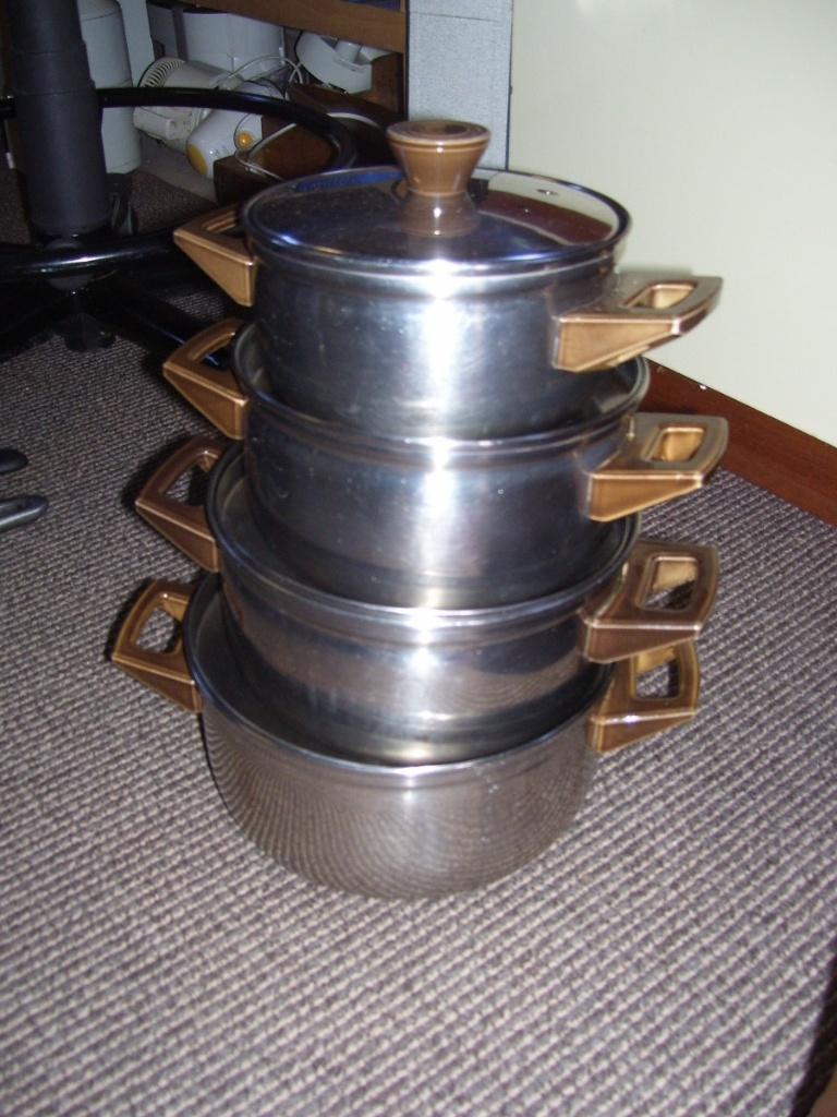 PANNENSET, Huis en Inrichting, Keuken | Potten en Pannen, Keramische plaat, Pannenset, Ophalen of Verzenden, Zo goed als nieuw
