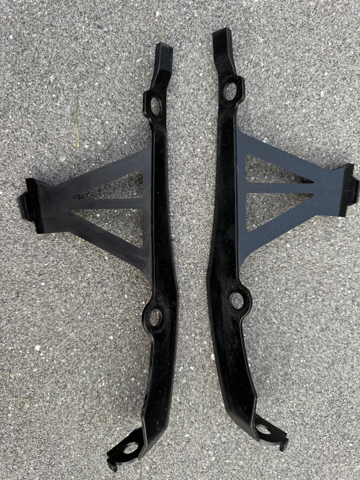 Bumpersteunen set (Peugeot 108), Gebruikt, Voor, Ophalen of Verzenden, Bumper