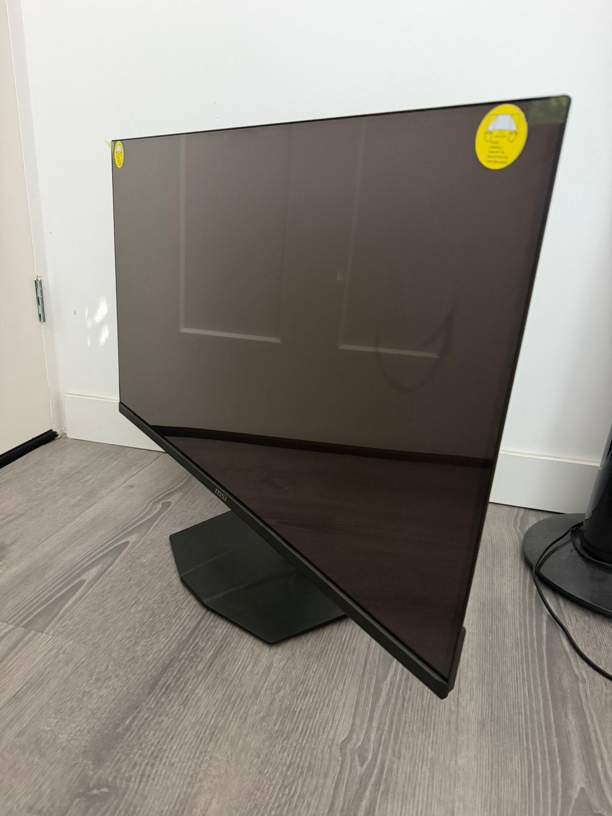 MSI MAG QD-OLED E16 – 31,5” 4K 165Hz OLED Gaming Monitor, Computers en Software, Ophalen, Zo goed als nieuw