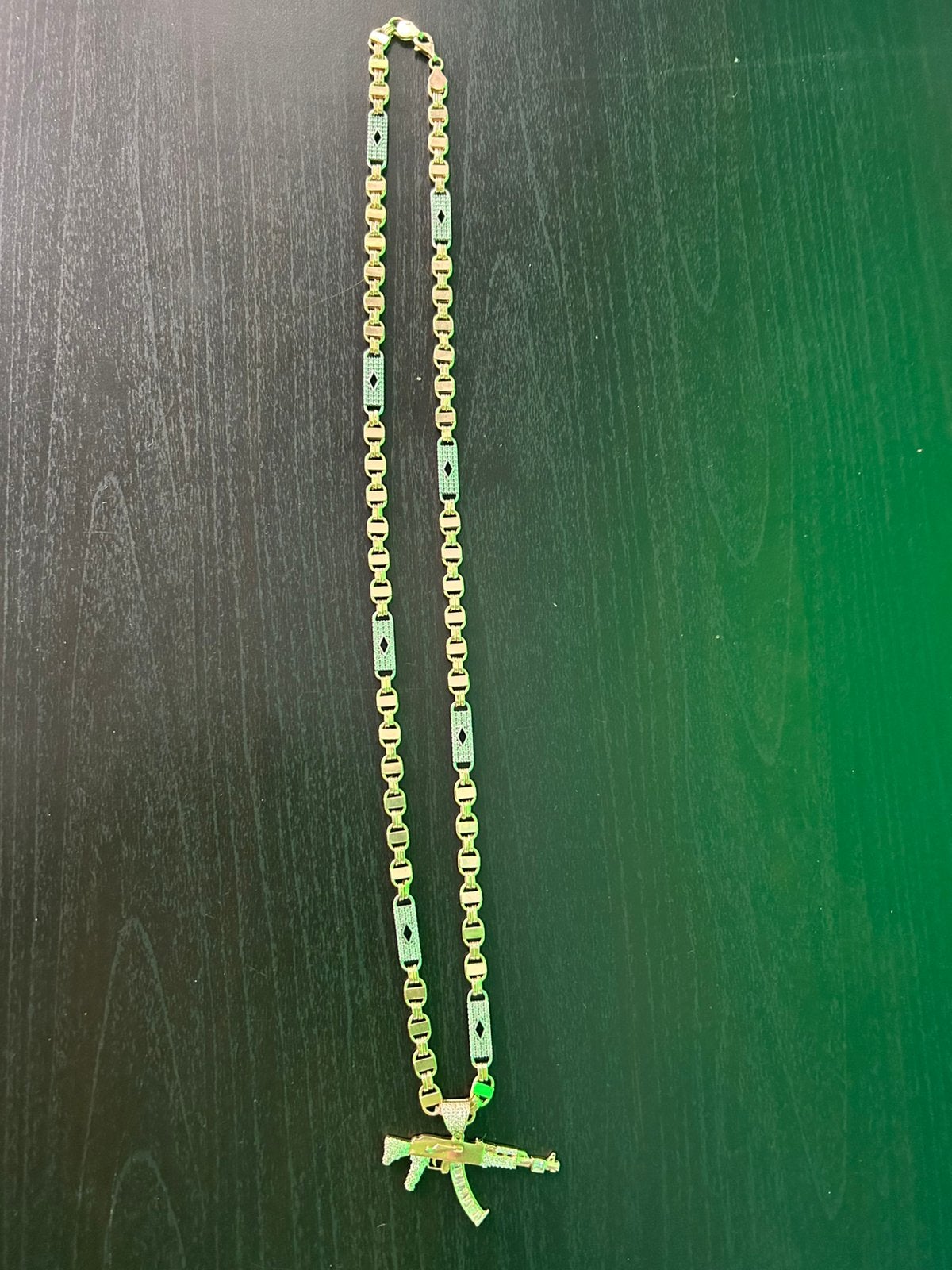 Gouden 7mm kingsley konings ketting AK47 hanger en zirkonia, Ophalen, Zo goed als nieuw, Goud, Met hanger