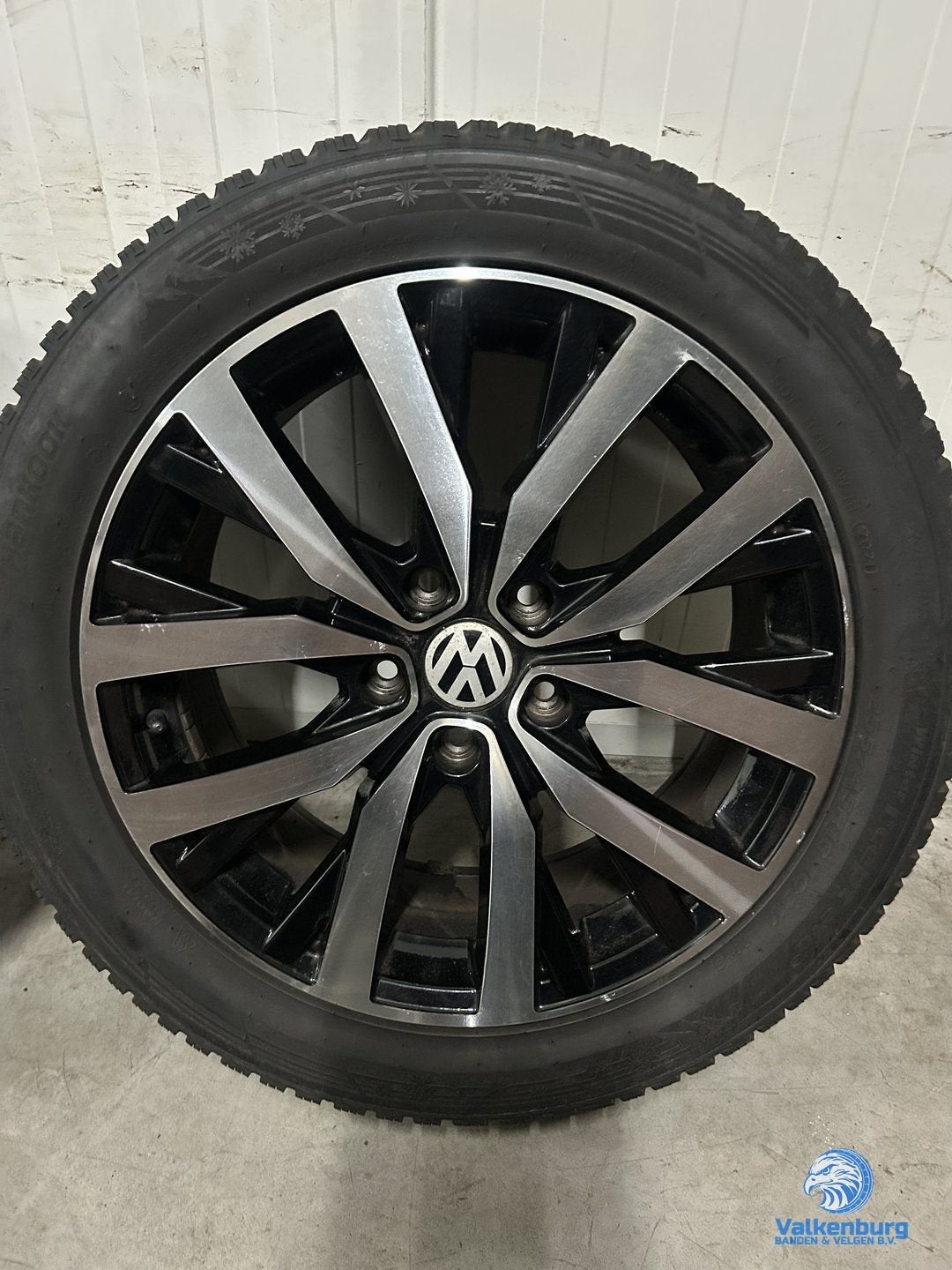 6-7mm! VW Transporter T5 GP T6 T6.1 T7 Multivan Bulli 18 inc, Auto-onderdelen, Banden en Velgen, 18 inch, 255 mm, -, -