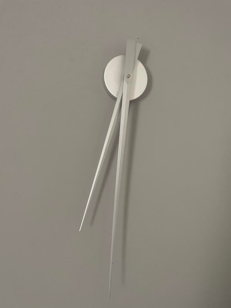 Zilverkleurige Karlsson wandklok - 53cm wijzer - Batterij, Ophalen of Verzenden, Gebruikt, Wandklok
