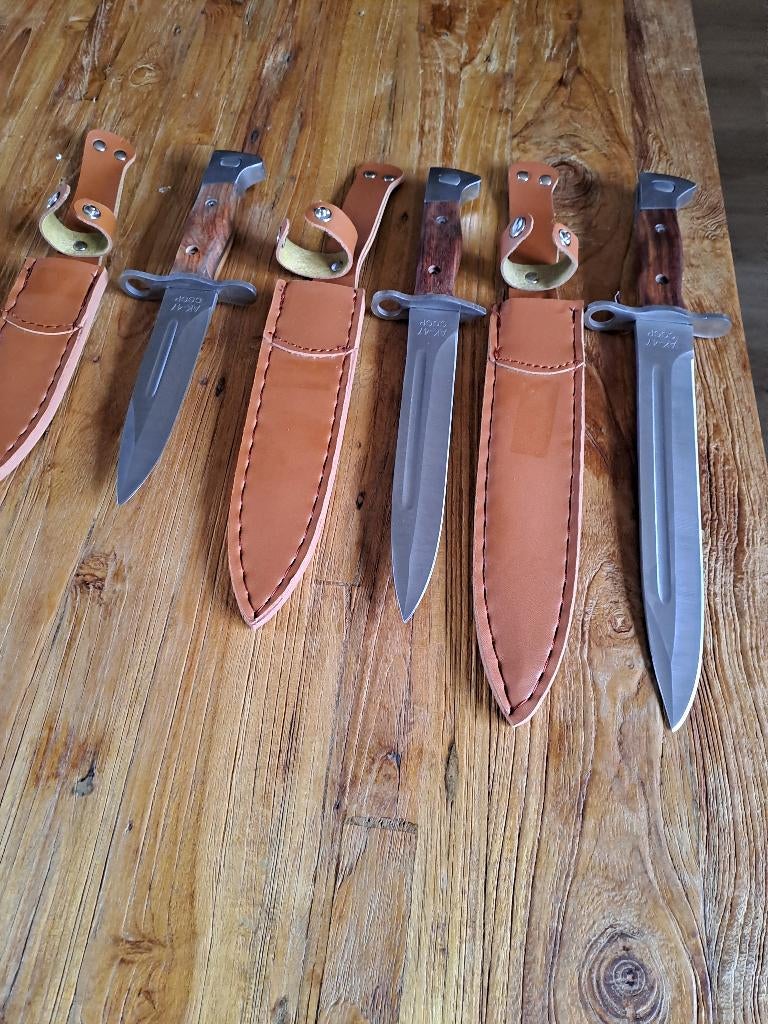 Set met 3 Stuks AK47 Bajonetten Superaanbieding!, Mes of Dolk, Amerika, ., Ophalen of Verzenden