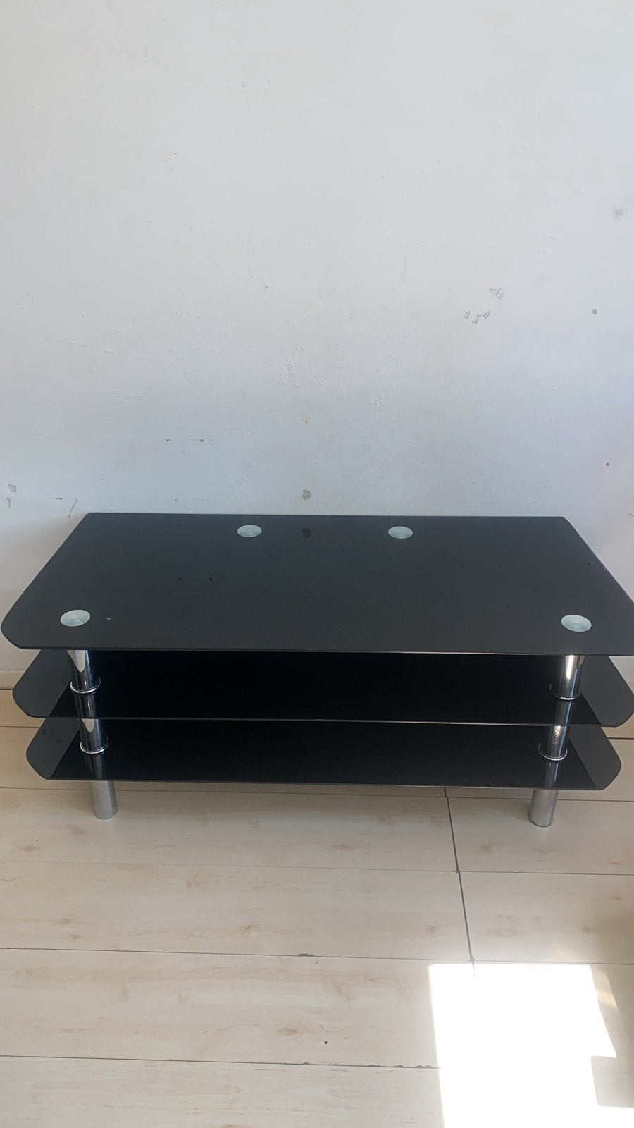 Zwart glazen tv-meubel / audiomeubel, Huis en Inrichting, Kasten | Televisiemeubels, Gebruikt, Glas, Minder dan 100 cm, 25 tot 50 cm