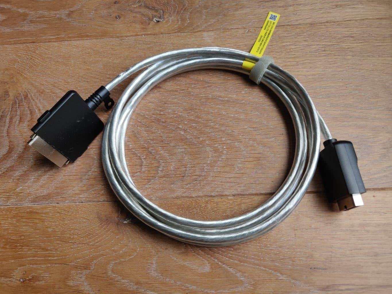 Samsung One Connect kabel, Audio, Tv en Foto, Televisie-accessoires, Ophalen of Verzenden, Zo goed als nieuw