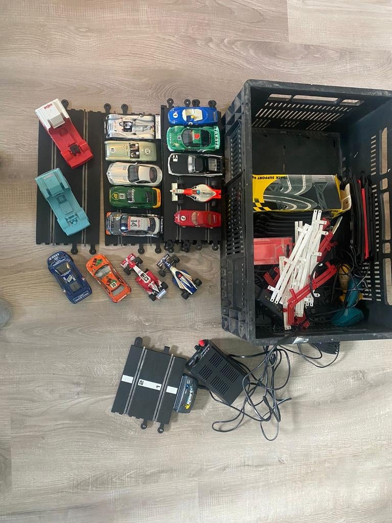 Scalectrix racebaan met heel veel auto's., Kinderen en Baby's, Speelgoed | Racebanen, Ophalen of Verzenden, Elektrisch, Overige merken