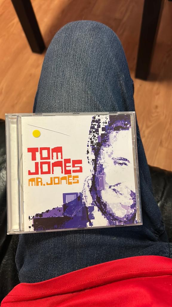 Tom Jones - Mr. Jones CD (2002), Ophalen of Verzenden, Gebruikt