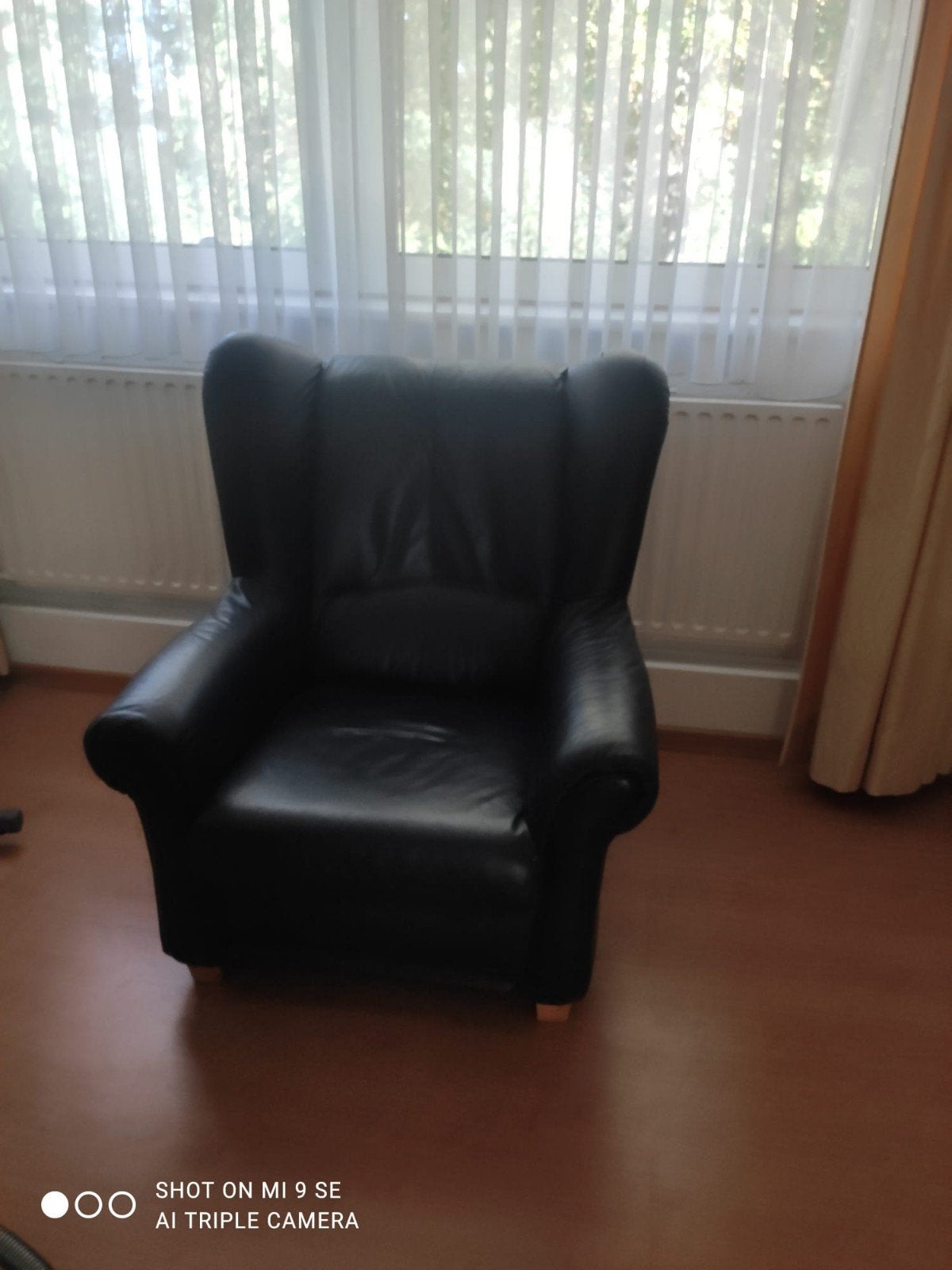 Zwarte leren fauteuil, Ophalen, Gebruikt, Leer