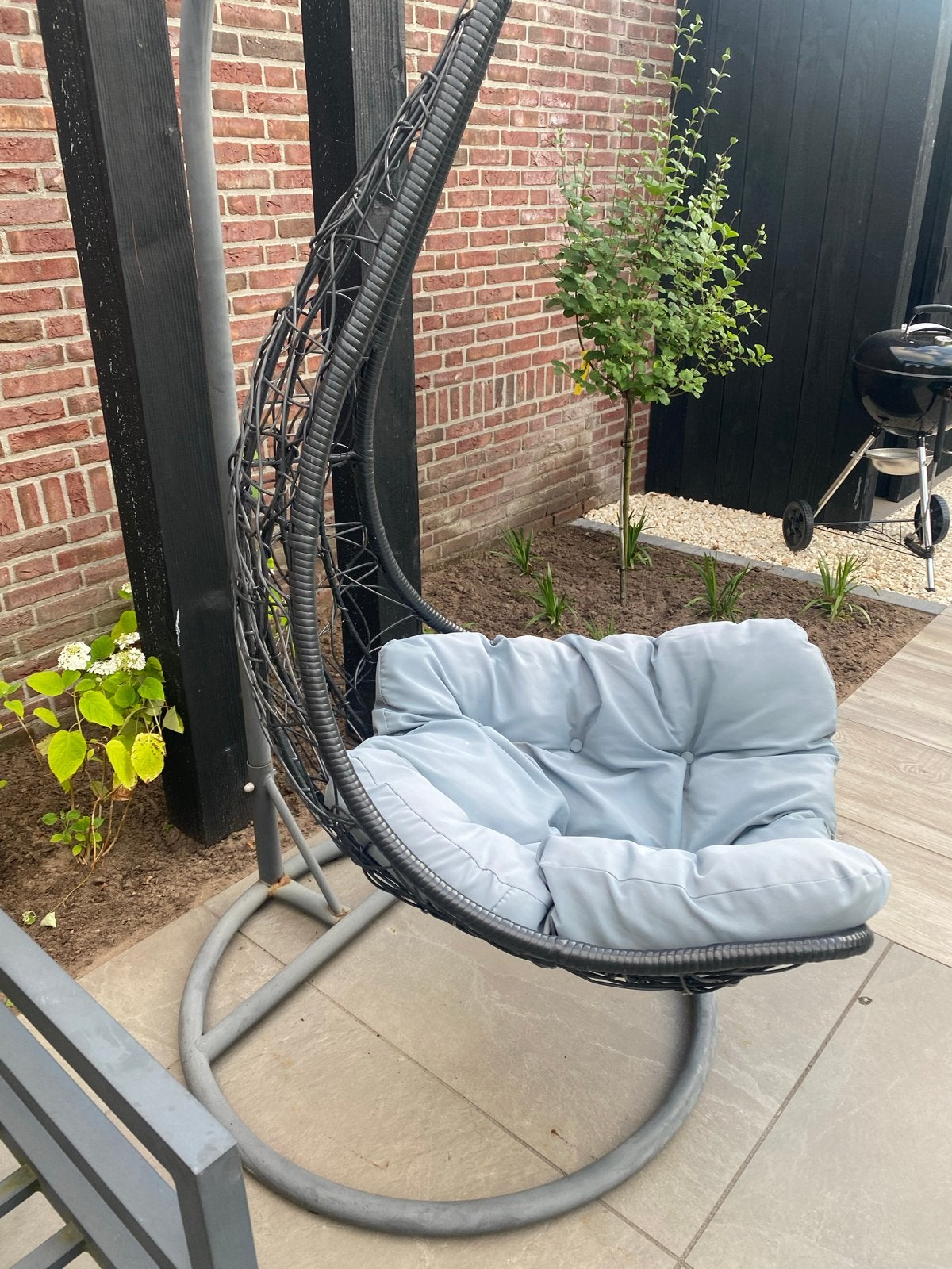 Hangstoel met kussen - Zwart/Grijs, Tuin en Terras, Ophalen, Gebruikt, Wicker