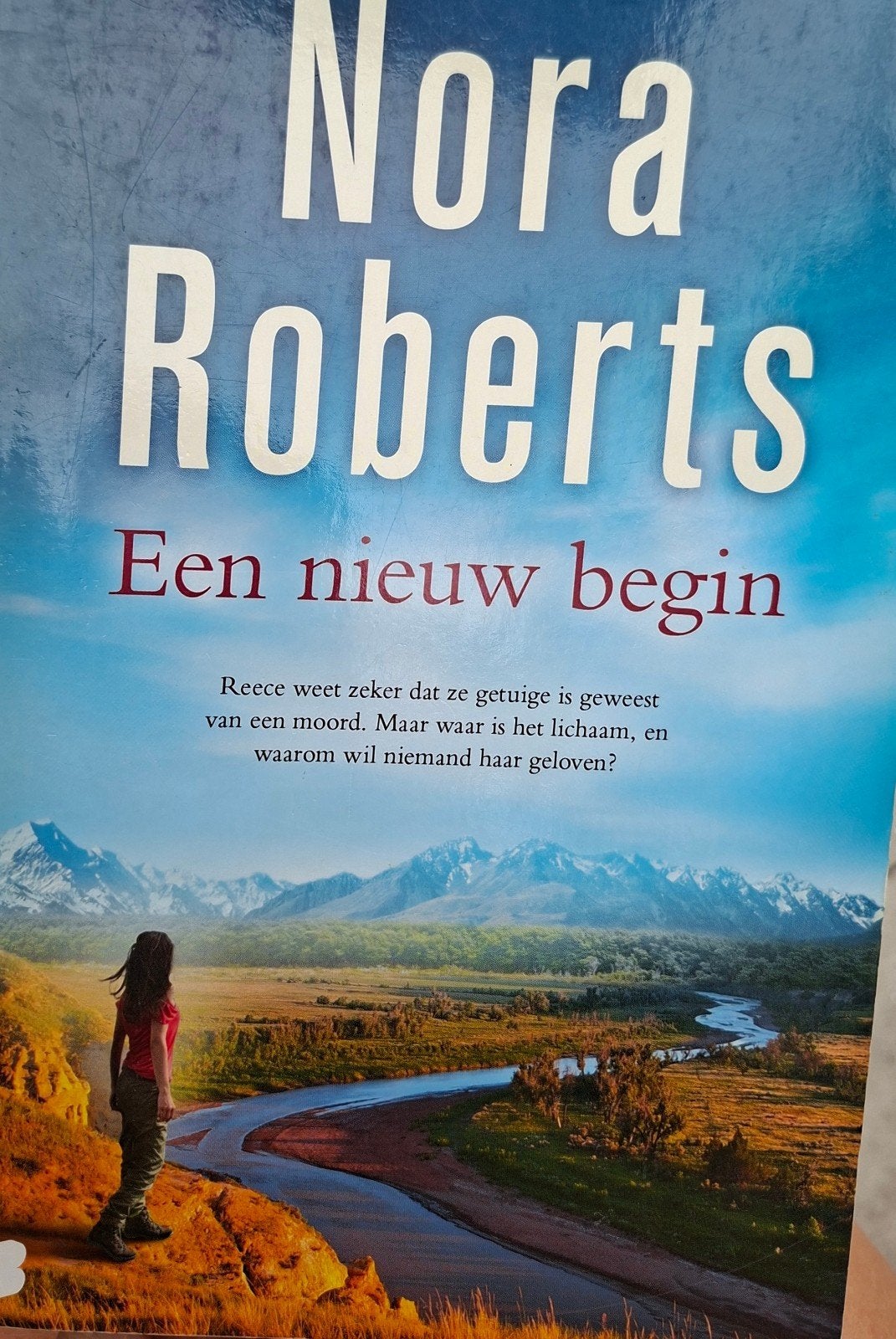 Nora Roberts - Een nieuw begin, Ophalen of Verzenden, Gelezen, Nora Roberts