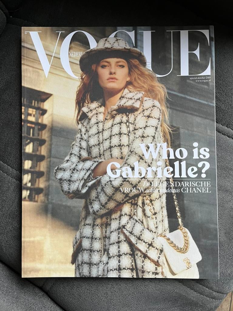 Rare! Vogue Nederland Chanel special 2019 exemplaar nieuw, Boeken, Mode, Ophalen of Verzenden, Nieuw, Mode algemeen