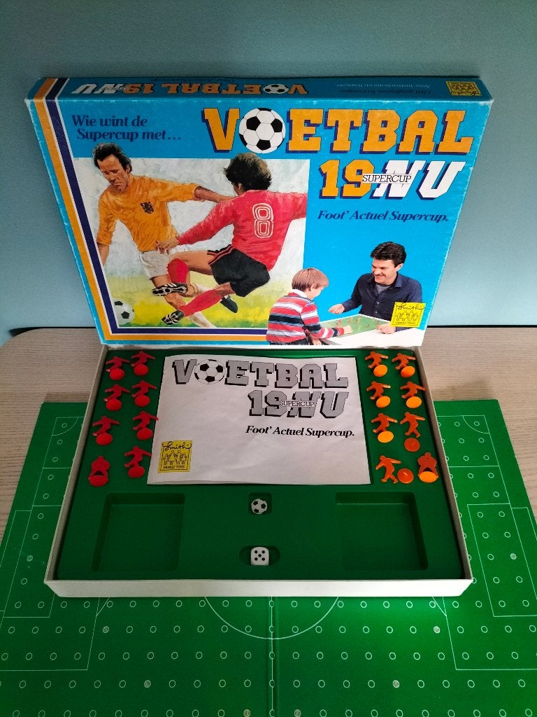 Vintage voetbalspel - Voetbal 19NU Supercup, Hobby en Vrije tijd, Een of twee spelers, Ophalen of Verzenden, Gebruikt