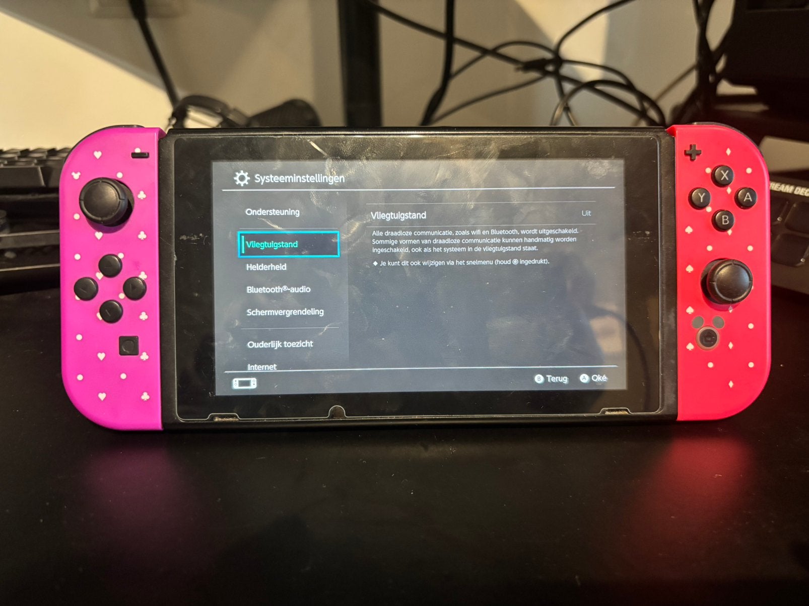 Nintendo Switch, Gebruikt, Met 2 controllers, Ophalen of Verzenden, Switch Original