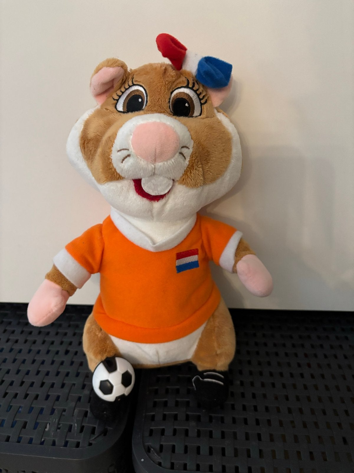 Albert Heijn Hamster Voetbal Knuffel Oranje EK WK, Kinderen en Baby's, Oranje, Hamster, Ophalen of Verzenden, Zo goed als nieuw
