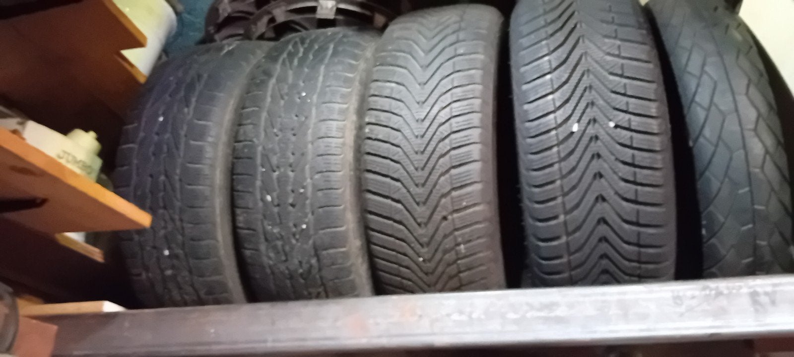 2x Winterbanden 205/55 R16 met velgen, 4-7mm profiel, Gebruikt, 16 inch, Banden en Velgen, Personenwagen