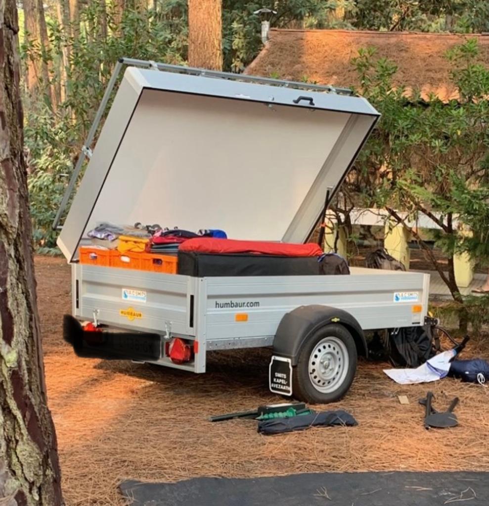 Humbaur bagagewagen, Ophalen