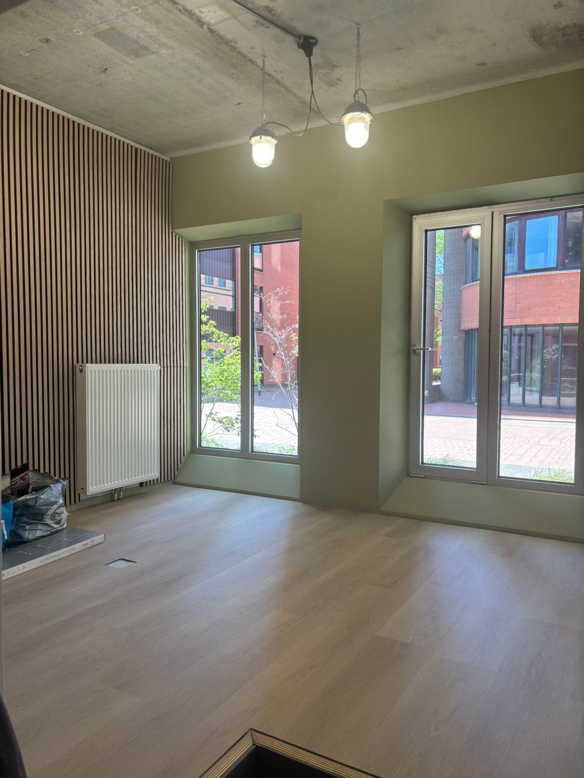 Beauty/ barber ruimte te huur in kapperszaak Den Haag, 13 m², Huur, Bedrijfsruimte